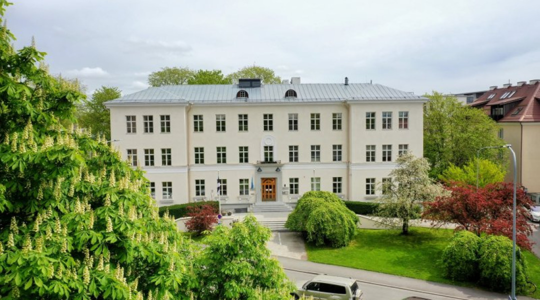 aki_maja_0.jpg