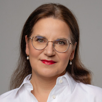Liisa Pakosta